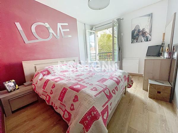 A VENDRE : Fontenay le Fleury , appartement de 3 pièces 60 m2, avec balcon, cave et parking