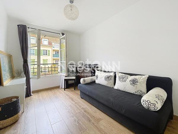 A VENDRE : Fontenay le Fleury , appartement de 3 pièces 60 m2, avec balcon, cave et parking