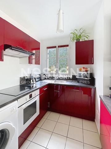 A VENDRE : Fontenay le Fleury , appartement de 3 pièces 60 m2, avec balcon, cave et parking