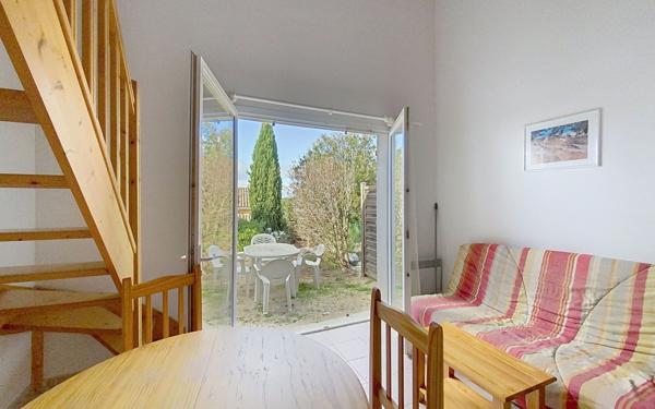 Maison à vendre    2 pièces •  Calvisson