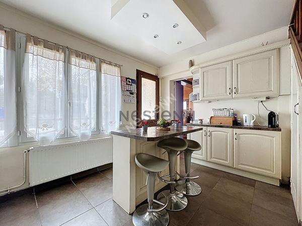 Maison à vendre à Valenton - 3 chambres, jardin, terrasse et garage