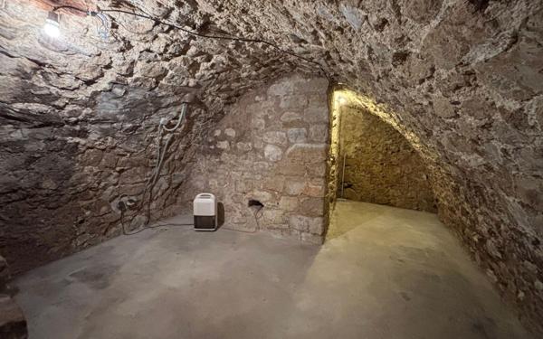 Maison à vendre    4 pièces • 95,46 m2 Grasse