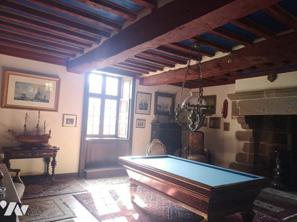 Manoir du XVIIIe siècle sur plus de 12 hectares