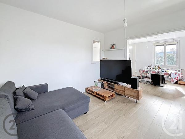 Maison à vendre  4 pièces - 96,48 m2 MOZAC - 63