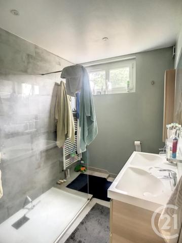 Maison à vendre  4 pièces - 96,48 m2 MOZAC - 63