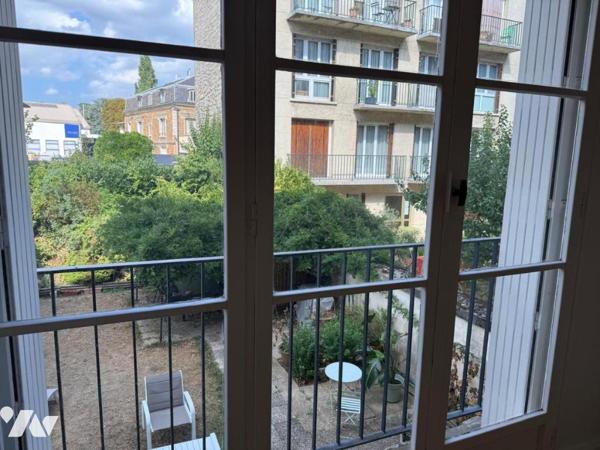 Appartement Versailles Avenue de Paris - 124.47 m² 