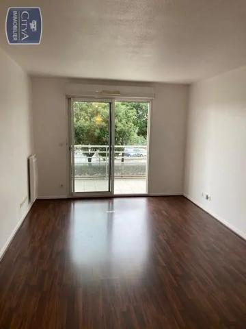 Appartement à louer 2 pièces 45.37m²