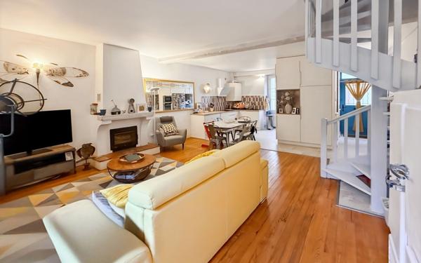 Maison à vendre    4 pièces •  Pau