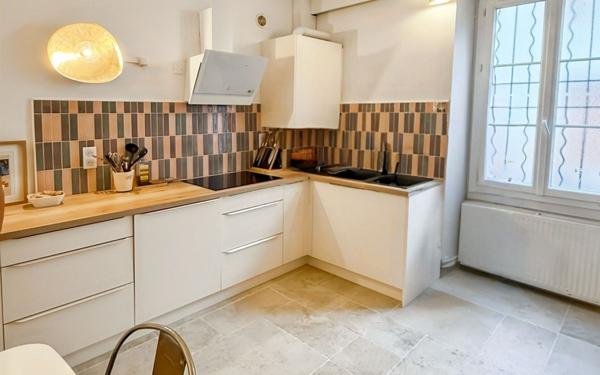 Maison à vendre    4 pièces •  Pau