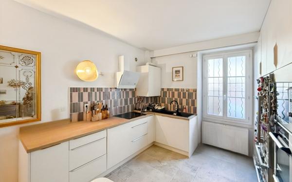 Maison à vendre    4 pièces •  Pau