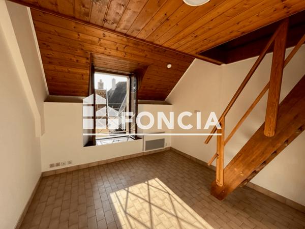 Location Studio 23.78 m² - 112 rue Battant Besancon 25000