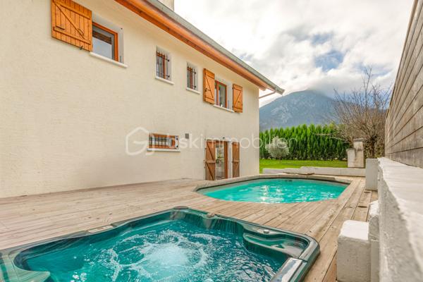 Maison traditionnelle de 165 m²