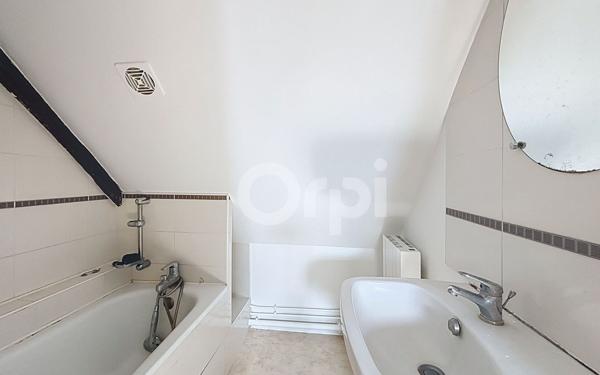 Appartement à louer    2 pièces •  Compiègne