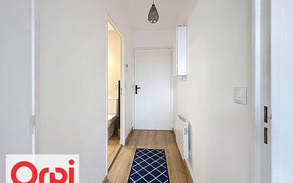 Appartement à vendre    1 pièce • 30,72 m2 Châtillon