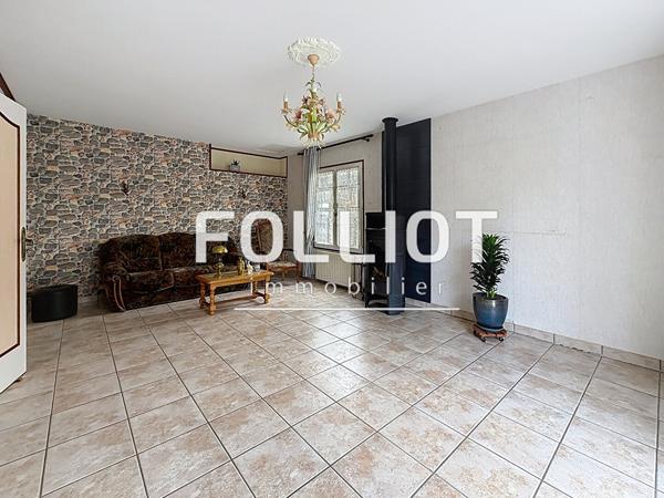 Maison en pierre avec vie de plain-pied - Avranches