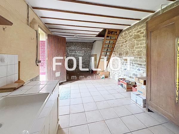 Maison en pierre avec vie de plain-pied - Avranches