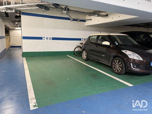 Location parking 12 m² Sceaux