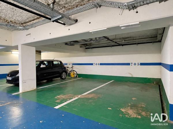 Location parking 12 m² Sceaux