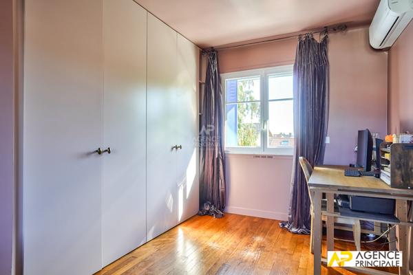 Maison Maisons-laffitte 5 pièce(s) 135.33 m2 €1 090 000 ** - Référence 13189