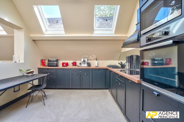 Maison Maisons-laffitte 5 pièce(s) 135.33 m2 €1 090 000 ** - Référence 13189