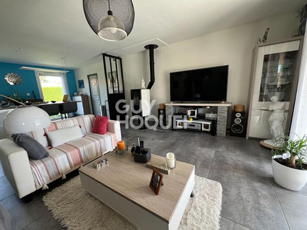 Maison à vendre à Feurs - 3 pièces, 2 chambres, jardin spacieux