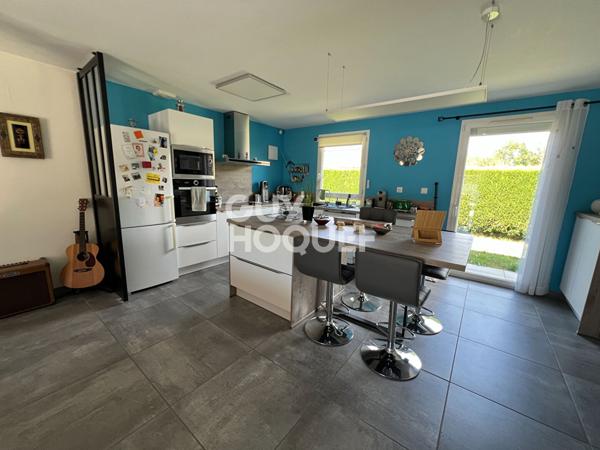 Maison à vendre à Feurs - 3 pièces, 2 chambres, jardin spacieux