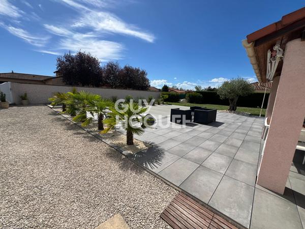 Maison à vendre à Feurs - 3 pièces, 2 chambres, jardin spacieux