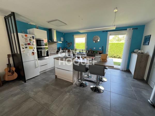 Maison à vendre à Feurs - 3 pièces, 2 chambres, jardin spacieux