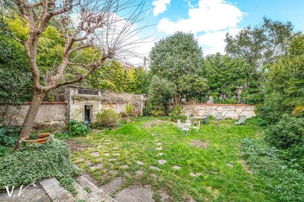 Maison à vendre 1 790 000 € Bordeaux 12 p 390 m² DPE D
