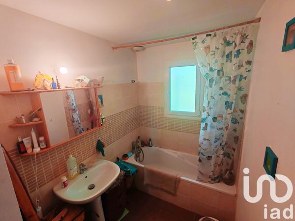 Maison à vendre 4 pièces 83 m² Coutras