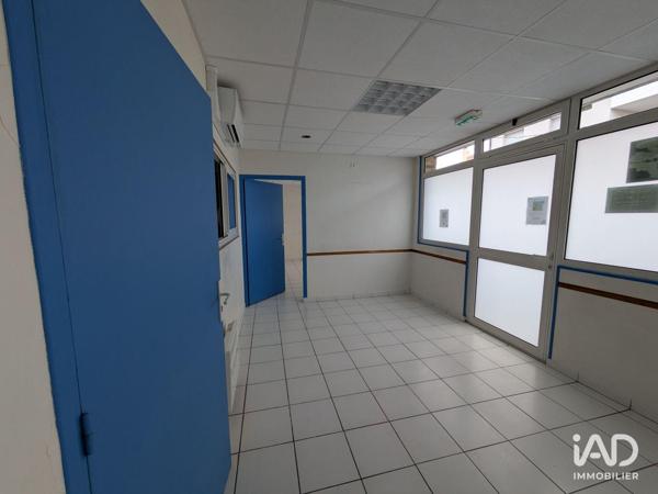 Location local d’activité 126 m² Roissy-en-Brie