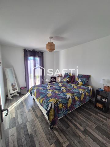 Maison contemporaine proche de Pau, avec joli jardin