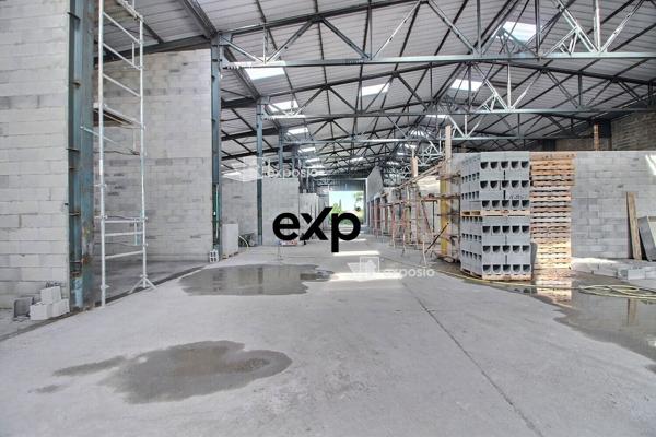 ORANGE 84100 -  Murs de Bureaux & Stockage 140 m²