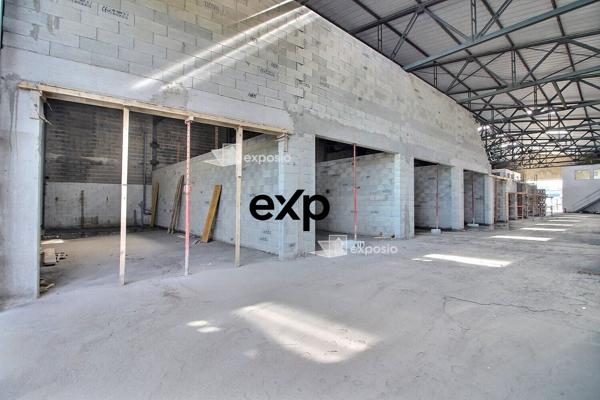ORANGE 84100 -  Murs de Bureaux & Stockage 140 m²