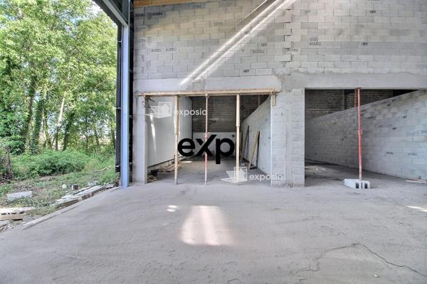 ORANGE 84100 -  Murs de Bureaux & Stockage 140 m²