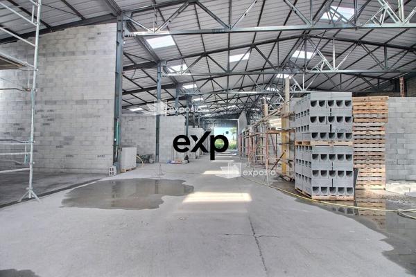 ORANGE 84100 -  Murs de Bureaux & Stockage 140 m²