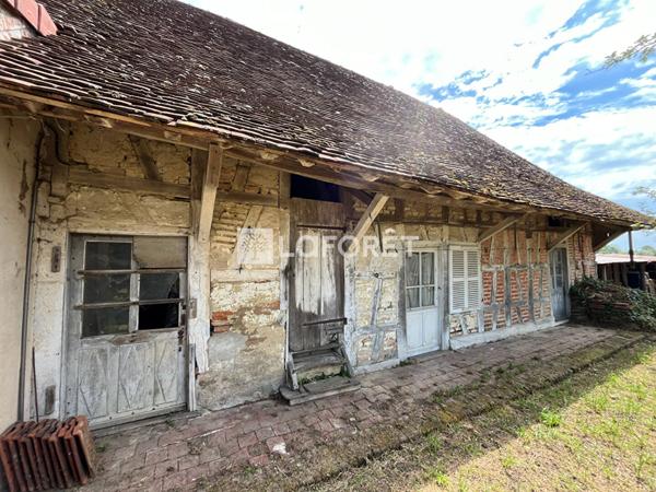Achat maison près de FRANGY EN BRESSE - 5 pièce(s) - 140 m² - 89 000 €