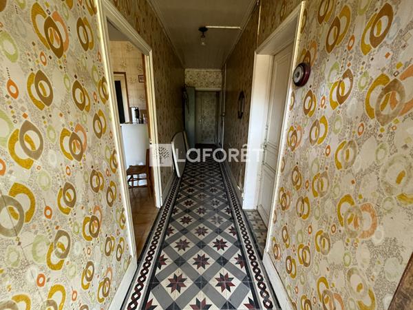 Achat maison près de FRANGY EN BRESSE - 5 pièce(s) - 140 m² - 89 000 €