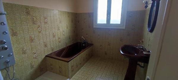 Quartier calme, Maison 3 faces, parcelle 340m2