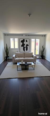 Dans une petite résidence trés bien entretenue et sans travaux, proche de toutes les commodités, venez découvrir ce trés beau duplex de 68m2 situé au deuxième et dernier étage.

Une belle entrée vous conduira à un beau salon spacieux orienté est et à sa cuisine équipée et aménagée; l'appartement donnant sur la cour de la résidence, vous serez au calme. 
Au même niveau vous trouverez une salle de bain avec baignoire et des wc indépendants.
A l'étage  deux belles chambres vous attendent pour des nuits au calme.
Vous pourrez garer votre voiture dans un box fermé au sein de la résidence.
L'appartement est en trés bon état et ne nécessite aucun travaux.
La résidence est trés bien sécurisée avec digicode et interphone. Aucun travaux de copropriété.
Le plus, un syndic bénévole.

L'emplacement du duplex est trés stratégique et vous procurera un quotidien au calme mais proche de toutes les commodités:
- gare de Tournan-en-Brie à 10mn à pieds. Les ligne P et E vous mèneront à Paris en 30mn
- école élémentaire Odette Marteau à 4mn à pieds
- restaurants, commerces et administrations à proximité immédiate.

Ce duplex est fait pour vous; ne passez pas à côté et contactez-moi vite pour une visite!

Proposition d'aménagement intérieur suggéré par l'IA.