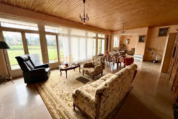 Vente Maison342,8 m² - 11 Pièces - BOURGTHEROULDE INFREVILLE (27520)