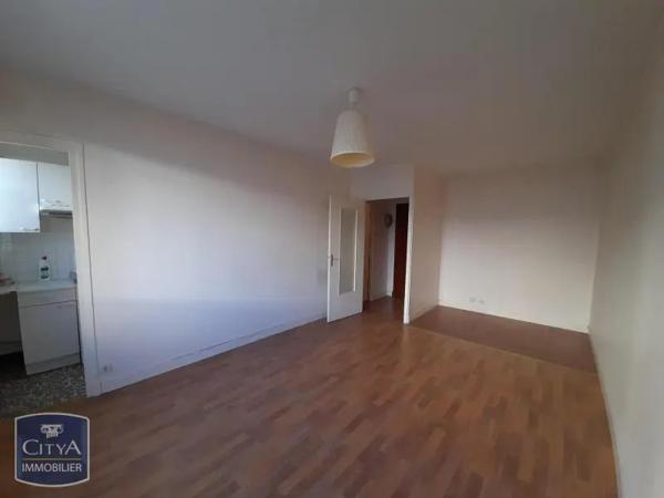 Appartement à louer 1 pièce 25.99m² Tours (37000)