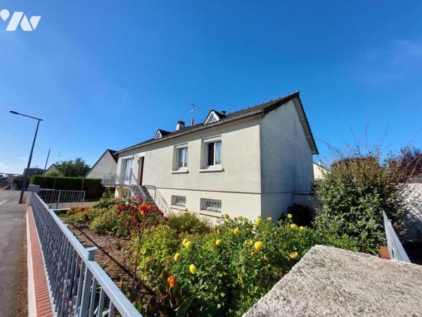 MAISON INDEPENDANTE AVEC SOUS SOL