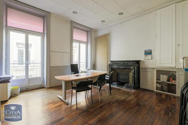 Appartement à vendre 7 pièces 182.25m²