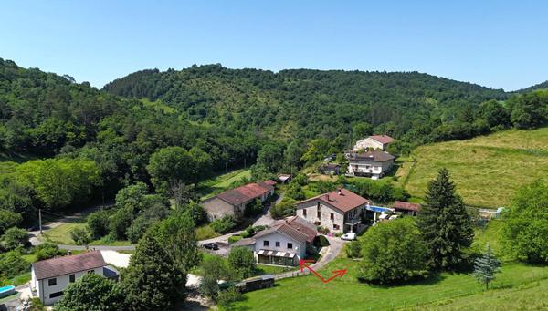 Maison  de 70m² à Nivigne Et Suran