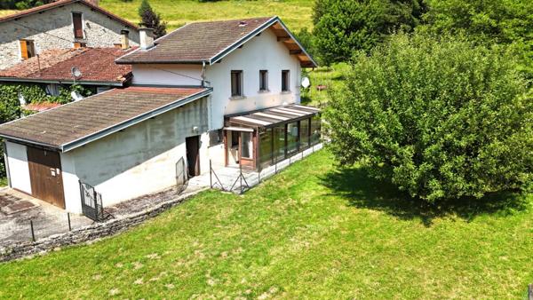 Maison  de 70m² à Nivigne Et Suran