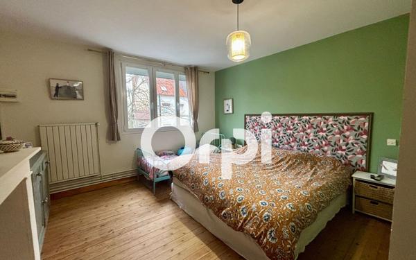 Maison à vendre    5 pièces • 237 m2 Saint-Martin-Boulogne