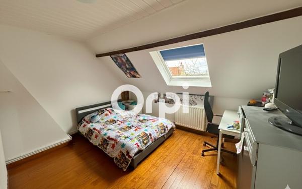 Maison à vendre    5 pièces • 237 m2 Saint-Martin-Boulogne