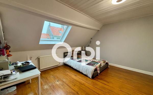 Maison à vendre    5 pièces • 237 m2 Saint-Martin-Boulogne