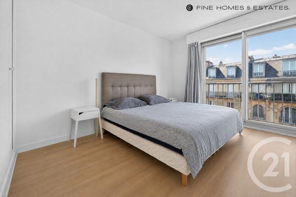 Appartement F2 à vendre  2 pièces - 42,36 m 2   PARIS  - 75015